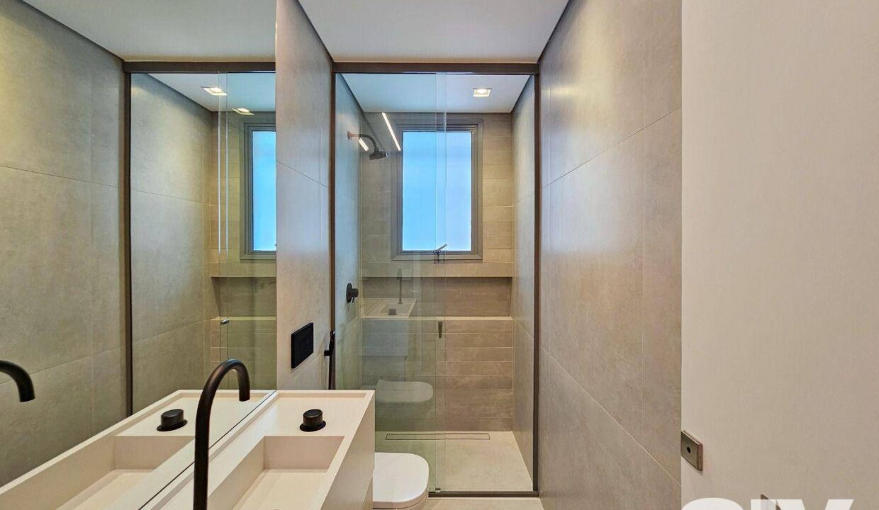 CASA-M11E012-CA1702-8