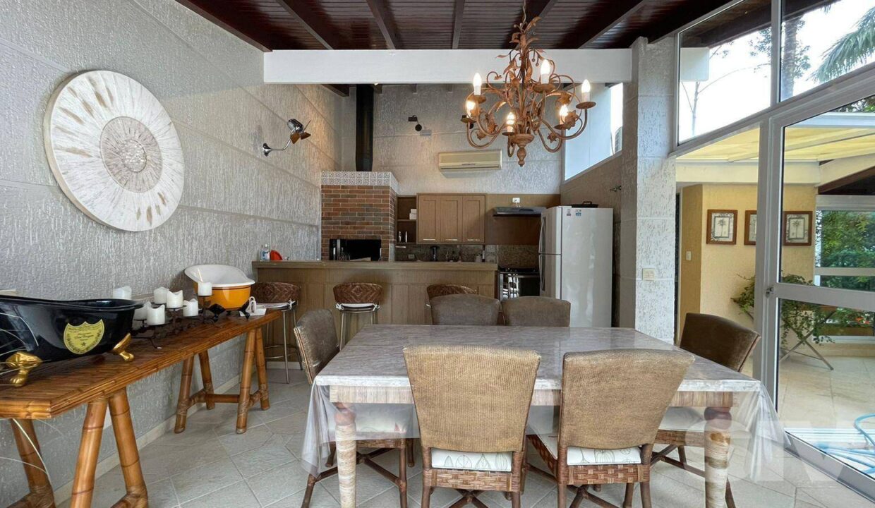 CASA-M30D038-CA1749-4